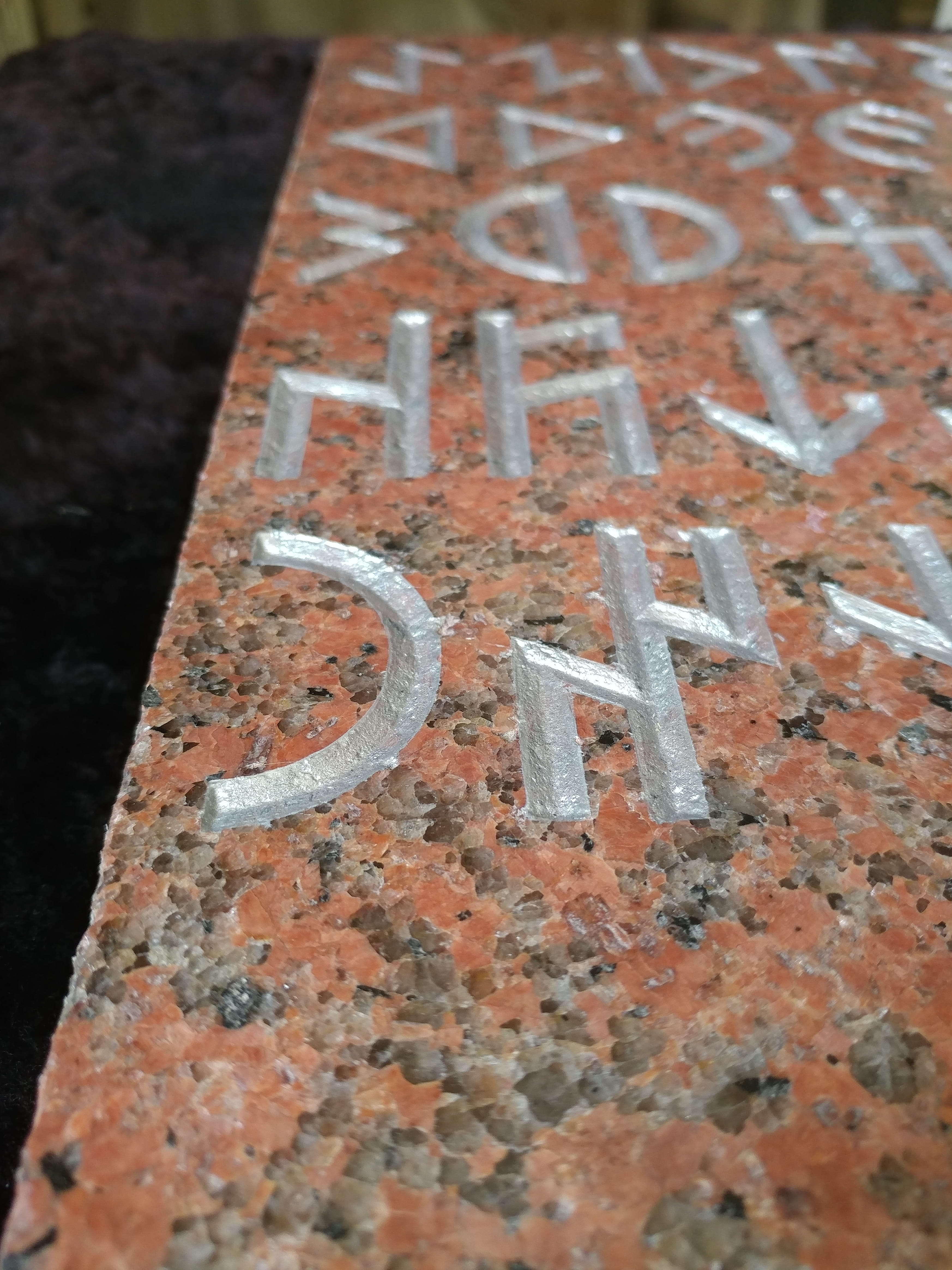 Red stone silver close.